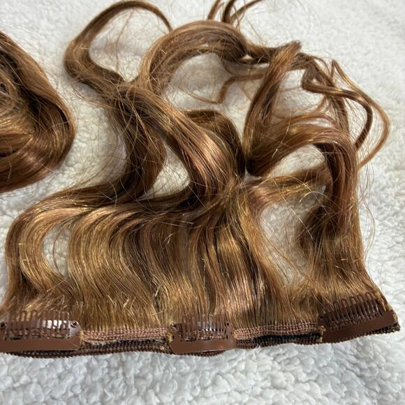 Hair Extensions set of four brunette clip in - Picture 5 of 5